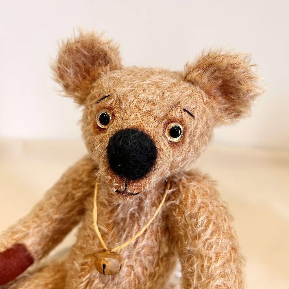Brierley-Bears-Brighteyes-ooak-mohair-bear-head Brighteyes - ooak handmade mohair bear - head